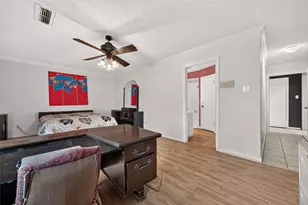 2714 Fairway Dr, Sugar Land, TX 77478 - Photo 32