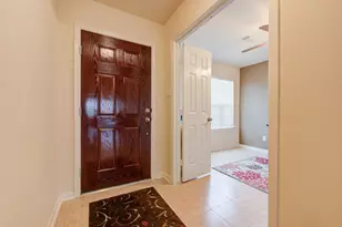 18019 Surrey Lake Ln, Richmond, TX 77407 - Photo 4