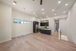 2616 Riverside Dr, Houston, TX 77004 - Photo 12