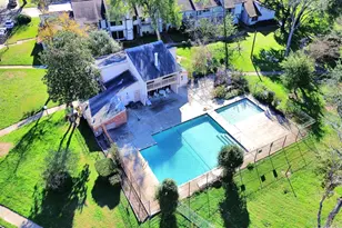 5825 Village Forest Ct, Houston, TX 77092 - Photo 22