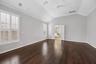 6331 Collina Springs Court, Houston, TX 77041 - Photo 14