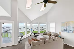 1547 John St, Dickinson, TX 77539 - Photo 8