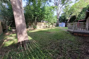 105 E Germania St, Brenham, TX 77833 - Photo 14