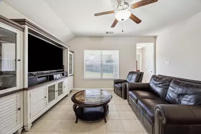 3039 Boxwood Springs Lane, Dickinson, TX 77539 - Photo 14
