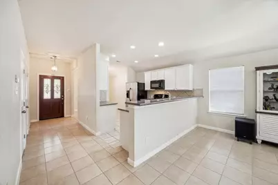 3039 Boxwood Springs Lane, Dickinson, TX 77539 - Photo 12