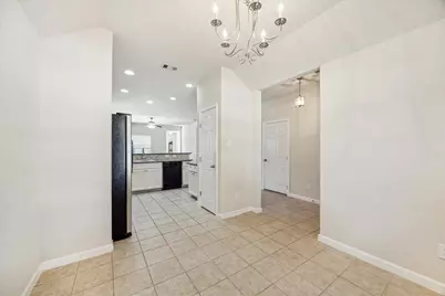 3039 Boxwood Springs Lane, Dickinson, TX 77539 - Photo 8