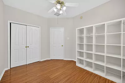 7902 Fall Hollow Drive, Houston, TX 77041 - Photo 22