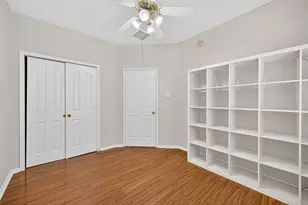 7902 Fall Hollow Dr, Houston, TX 77041 - Photo 22