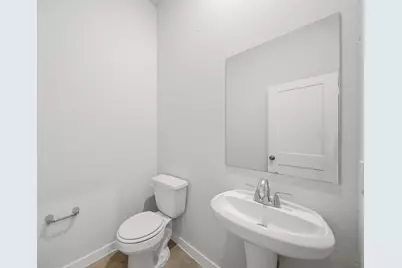 1568 Elm Court, Angleton, TX 77515 - Photo 8