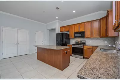 7142 Breton Bay Pass, Missouri City, TX 77459 - Photo 14