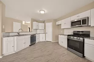 16331 Bantam Ridge Ct, Houston, TX 77053 - Photo 8