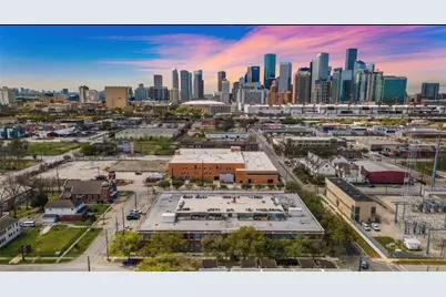 716 S 79th Street, Houston, TX 77012 - Photo 6