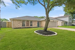 3715 Straightfork Dr, Houston, TX 77082 - Photo 4