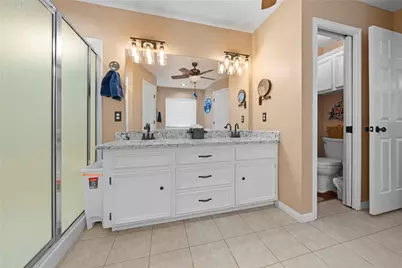 9895 Hickory Ridge Drive, Conroe, TX 77303 - Photo 18