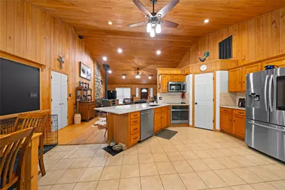 9895 Hickory Ridge Drive, Conroe, TX 77303 - Photo 10
