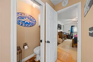 9895 Hickory Ridge Dr, Conroe, TX 77303 - Photo 20