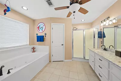 9895 Hickory Ridge Drive, Conroe, TX 77303 - Photo 18