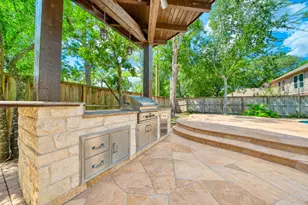 14203 Championship Ln, Houston, TX 77069 - Photo 16