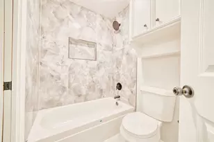 14203 Championship Ln, Houston, TX 77069 - Photo 34