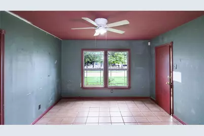 1536 Celeste Drive, Dallas, TX 75217 - Photo 8
