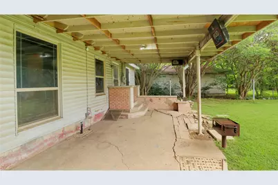1536 Celeste Drive, Dallas, TX 75217 - Photo 16