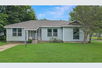 1536 Celeste Drive, Dallas, TX 75217 - Photo 1