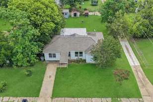 1536 Celeste Dr, Dallas, TX 75217 - Photo 4