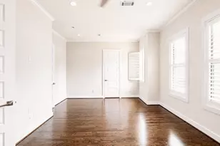 11020 Ave Malkenu Ave, Houston, TX 77043 - Photo 12