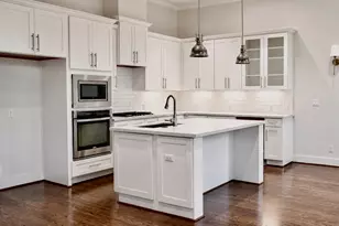11020 Ave Malkenu Ave, Houston, TX 77043 - Photo 6