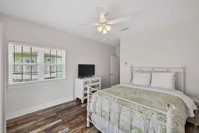 22516 Bay Point Drive, Galveston, TX 77554 - Photo 20