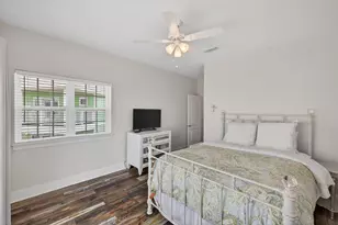 22516 Bay Point Dr, Galveston, TX 77554 - Photo 20
