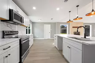 14015 Cleobrook Dr, Houston, TX 77070 - Photo 12