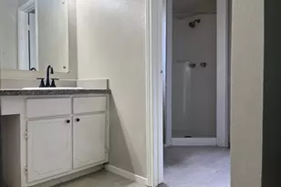 1815 Westwood Dr, Stafford, TX 77477 - Photo 10