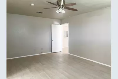 1815 Westwood Drive, Stafford, TX 77477 - Photo 8