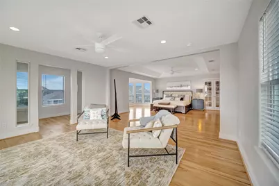 1303 Outrigger, Tiki Island, TX 77554 - Photo 4