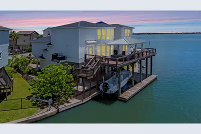 1303 Outrigger, Tiki Island, TX 77554 - Photo 48