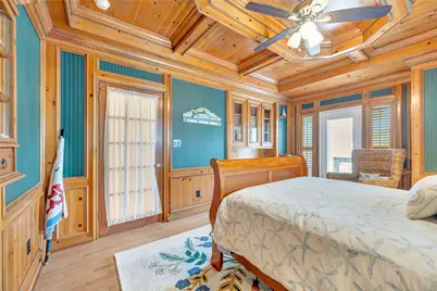 1303 Outrigger, Tiki Island, TX 77554 - Photo 38