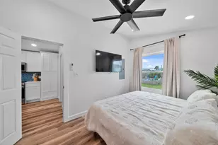 16708 Cabeza De Vaca, Jamaica Beach, TX 77554 - Photo 14