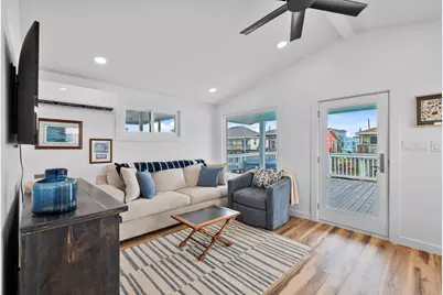 16708 Cabeza De Vaca, Jamaica Beach, TX 77554 - Photo 4