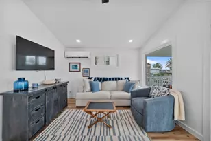 16708 Cabeza De Vaca, Jamaica Beach, TX 77554 - Photo 12