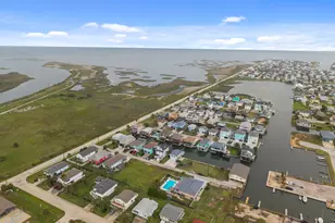 16708 Cabeza De Vaca, Jamaica Beach, TX 77554 - Photo 26