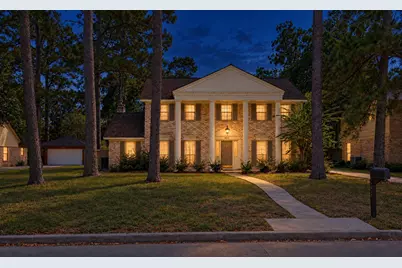 4815 Fountainhead Drive, Houston, TX 77066 - Photo 2