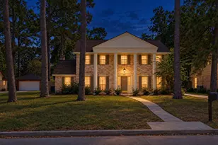 4815 Fountainhead Dr, Houston, TX 77066 - Photo 2