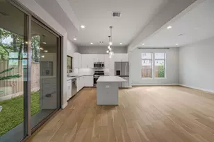 540 Janisch Rd, Houston, TX 77018 - Photo 6