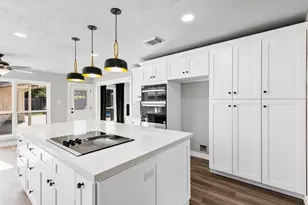 3202 Hickory Falls Dr, Kingwood, TX 77345 - Photo 16