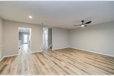 1147 Country Place Drive, Houston, TX 77079 - Photo 10