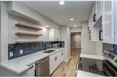 1147 Country Place Drive, Houston, TX 77079 - Photo 1