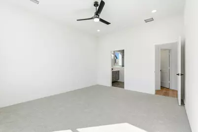 320 E Main Street, La Porte, TX 77571 - Photo 24