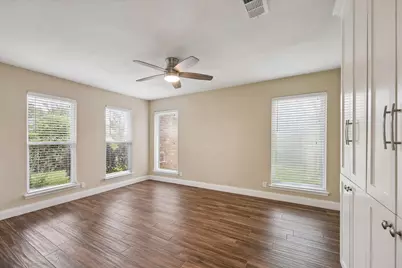 3019 Triway Lane, Houston, TX 77043 - Photo 6