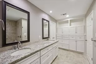 3019 Triway Ln, Houston, TX 77043 - Photo 24